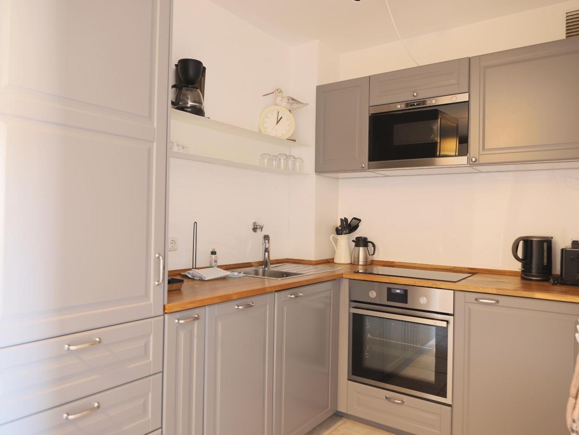 Modernes 2-Zimmer-Appartement Mit Balkon. Вестерланд Экстерьер фото